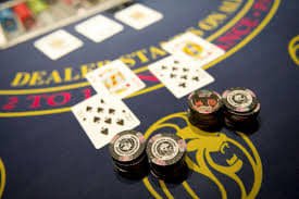 Pengguna menikmati live casino dari perangkat mobile dengan koneksi internet stabil